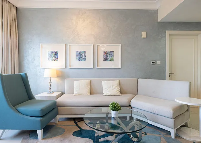 Damac Maison Mall Street 2 Bedroom Deluxe Upgraded With 1 Minute Walk To Dubai Mall