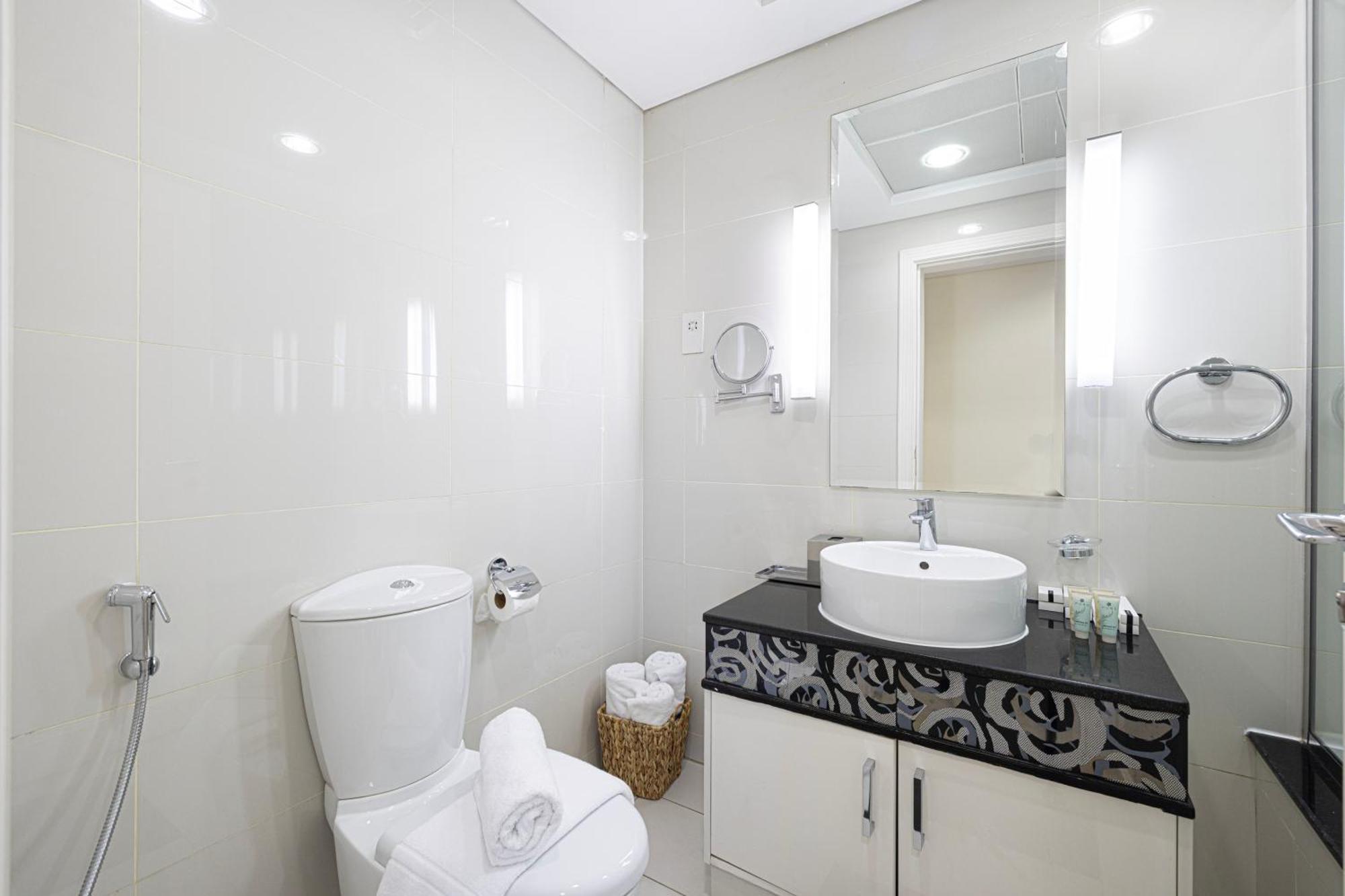 Damac Maison Mall Street 2 Bedroom Deluxe Upgraded With 1 Minute Walk To Mall Apartment Dubai